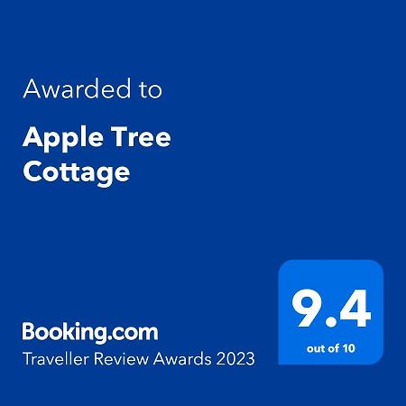 Apple Tree Cottage Rooskey Exterior photo